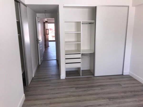 SEMIPISO DE 2 AMB A LA CALLE CON BALCON. A ESTRENAR. DAMAR X 