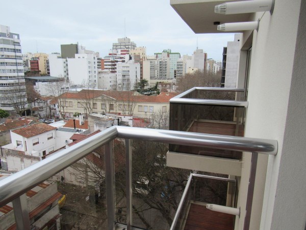 SEMIPISO DE 2 AMB A ESTRENAR. EDIFICIO DAMAR IX