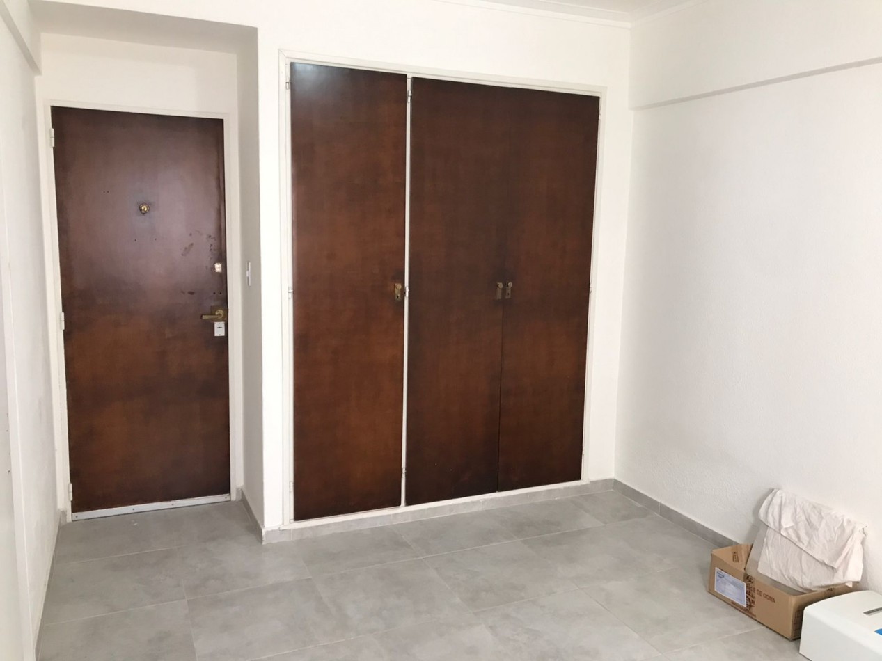 DEPARTAMENTO DE 1 AMB RECICLADO