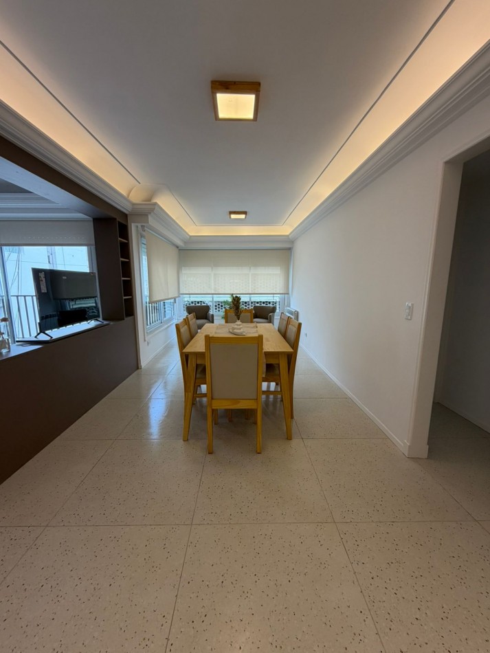 DEPARTAMENTO DE 4 AMBIENTES EXTERNO RECICLADO