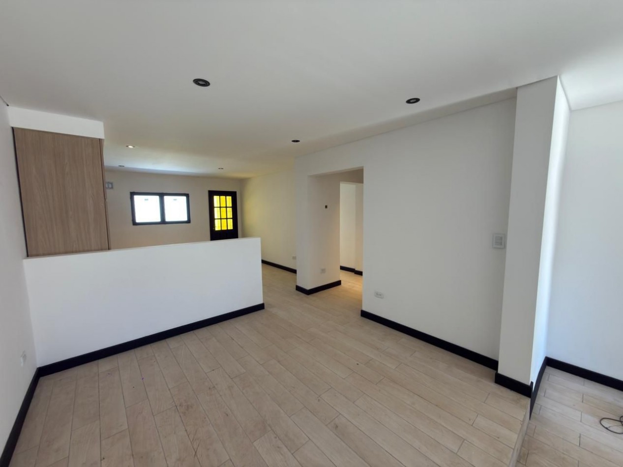 CHALET DE 3 AMBIENTES RECICLADO