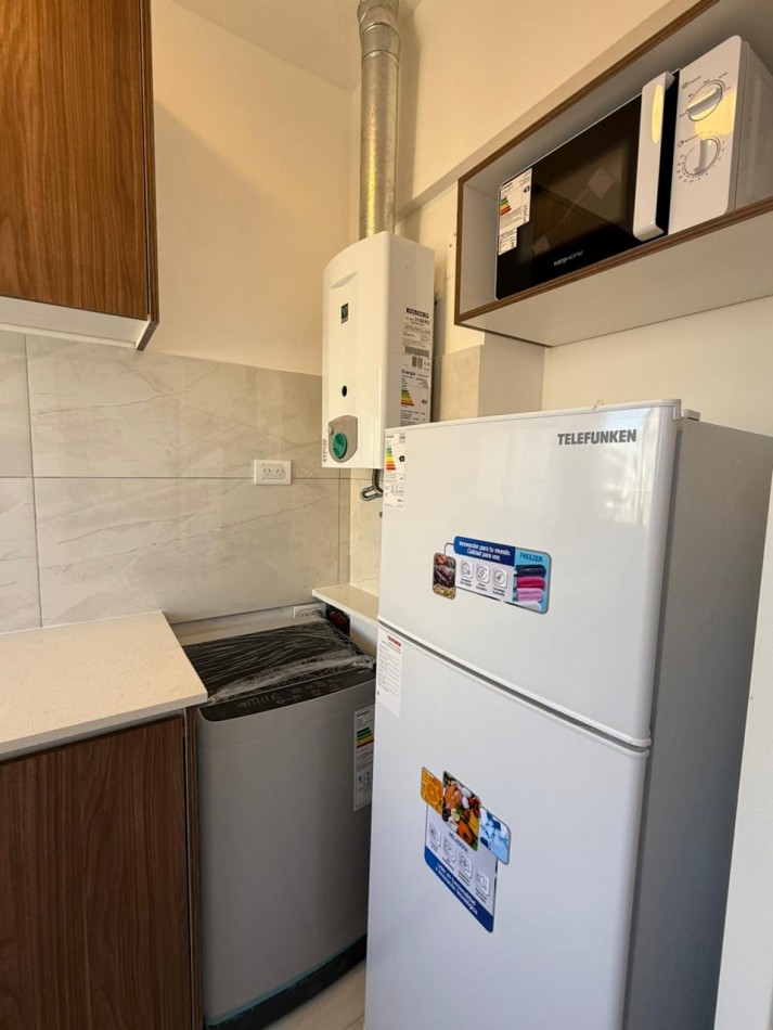 DEPARTAMENTO DE 1 AMB A LA CALLE. RECICLADO