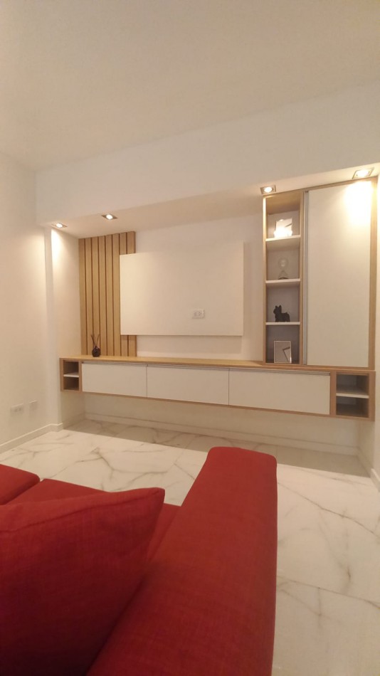 DEPARTAMENTO DE 2 AMB A LA CALLE. RECICLADO