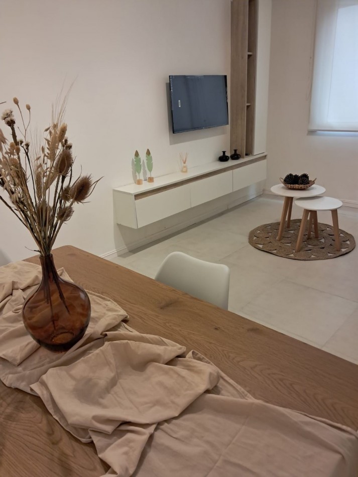 DEPARTAMENTO DE 2 AMB C/FRENTE 