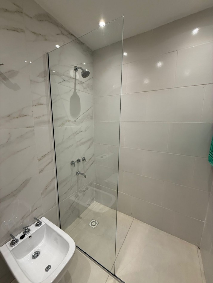 DEPARTAMENTO DE 2 AMB C/FRENTE 