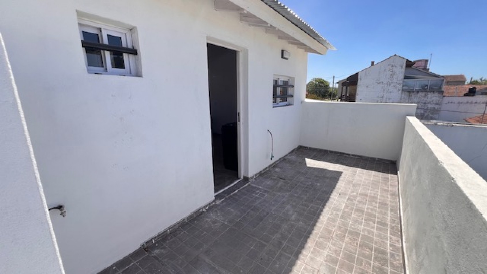 PH DE 3 AMB NUEVO CON PATIO