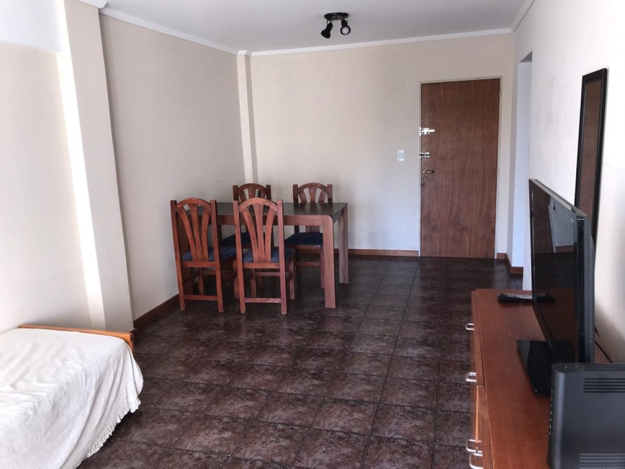 DEPARTAMENTO DE 2 AMB EN ALQUILER 