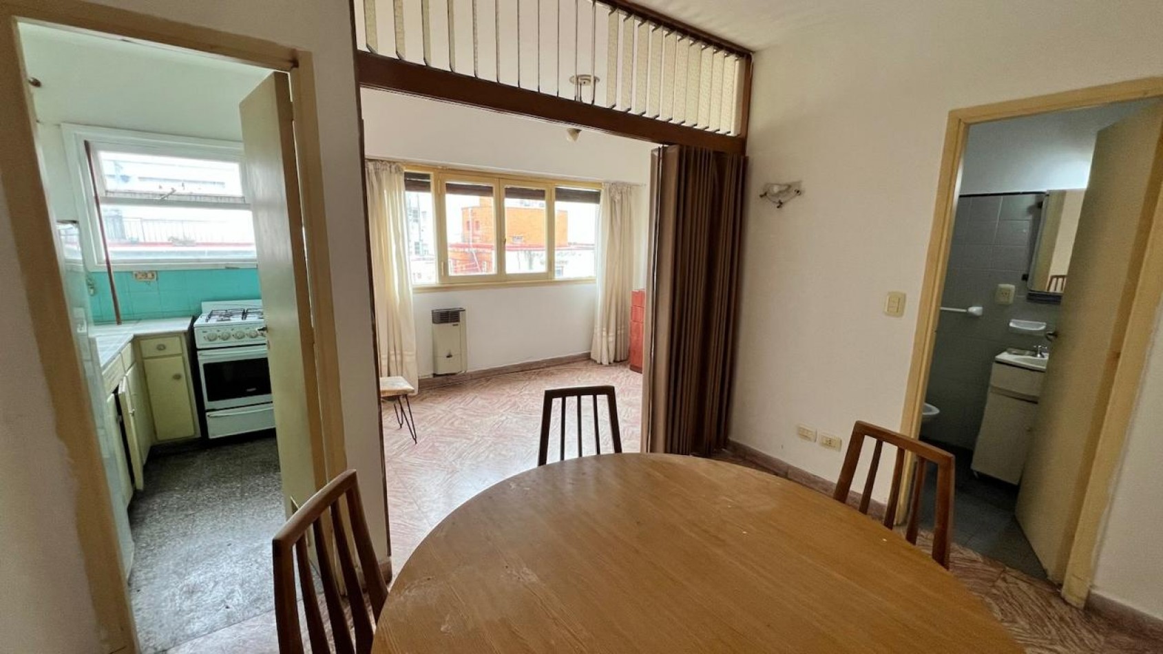 DEPARTAMENTO DE 1 AMB EXTERNO EN ALQUILER