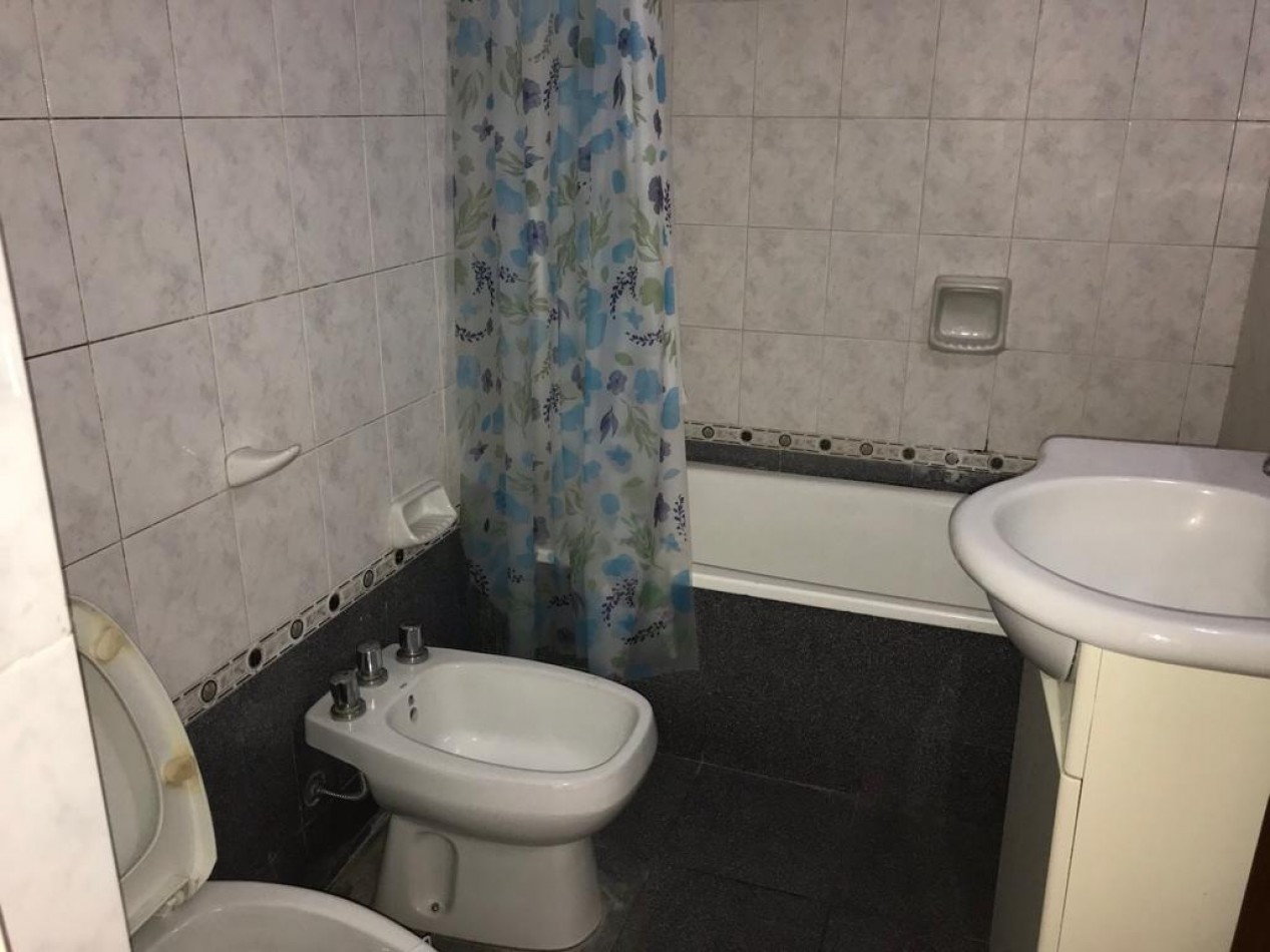 DEPARTAMENTO DE 2 AMB EN ALQUILER 