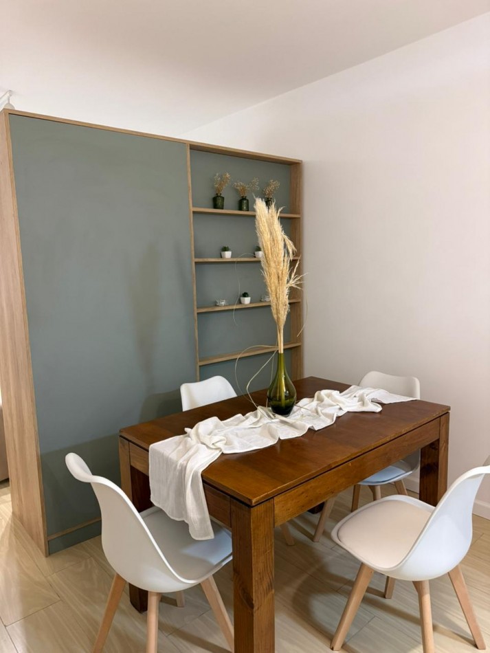 DEPARTAMENTO DE 1 AMB AL CONTRAFRENTE. RECICLADO