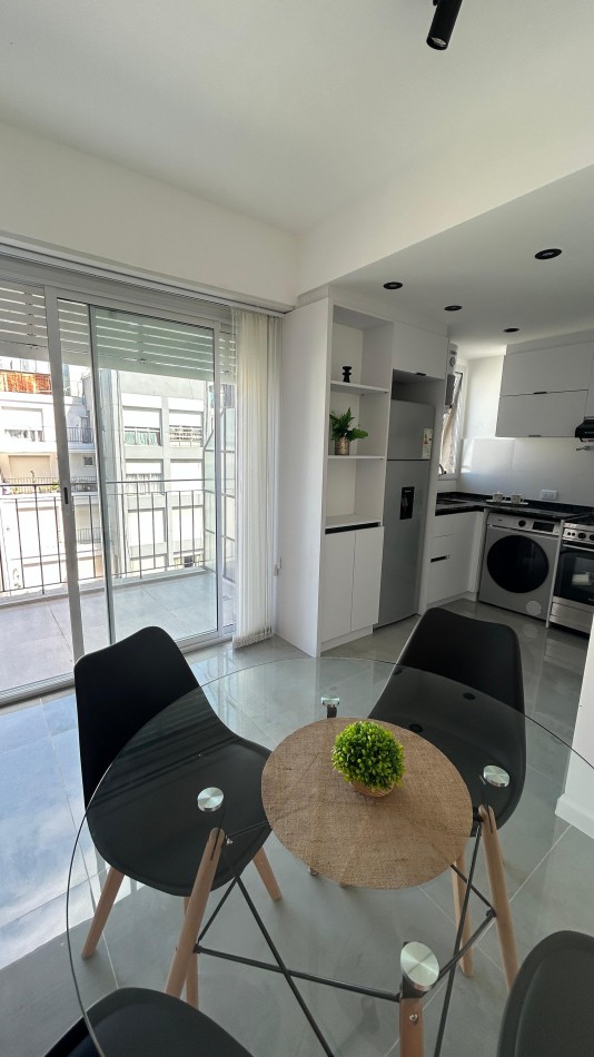 DEPARTAMENTO DE 2 AMB RECICLADO CON BALCON TERRAZA