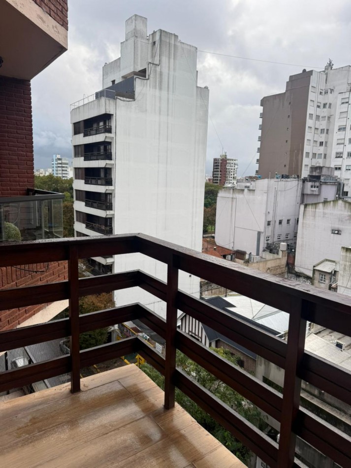 DEPARTAMENTO DE 1 AMB EXTERNO CON BALCON. RECICLADO