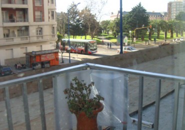 DEPARTAMENTO DE 3 AMB A LA CALLE