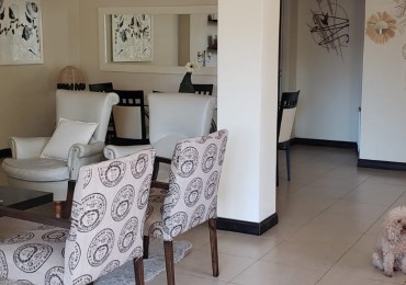 DEPARTAMENTO AMPLIO DE 4 AMB 