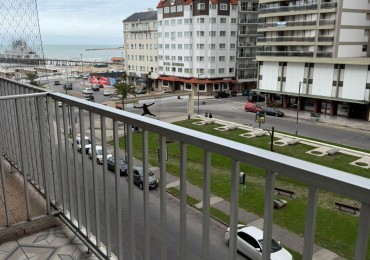 DEPARTAMENTO DE 2 AMB CON DEP. A LA CALLE. VISTA AL MAR